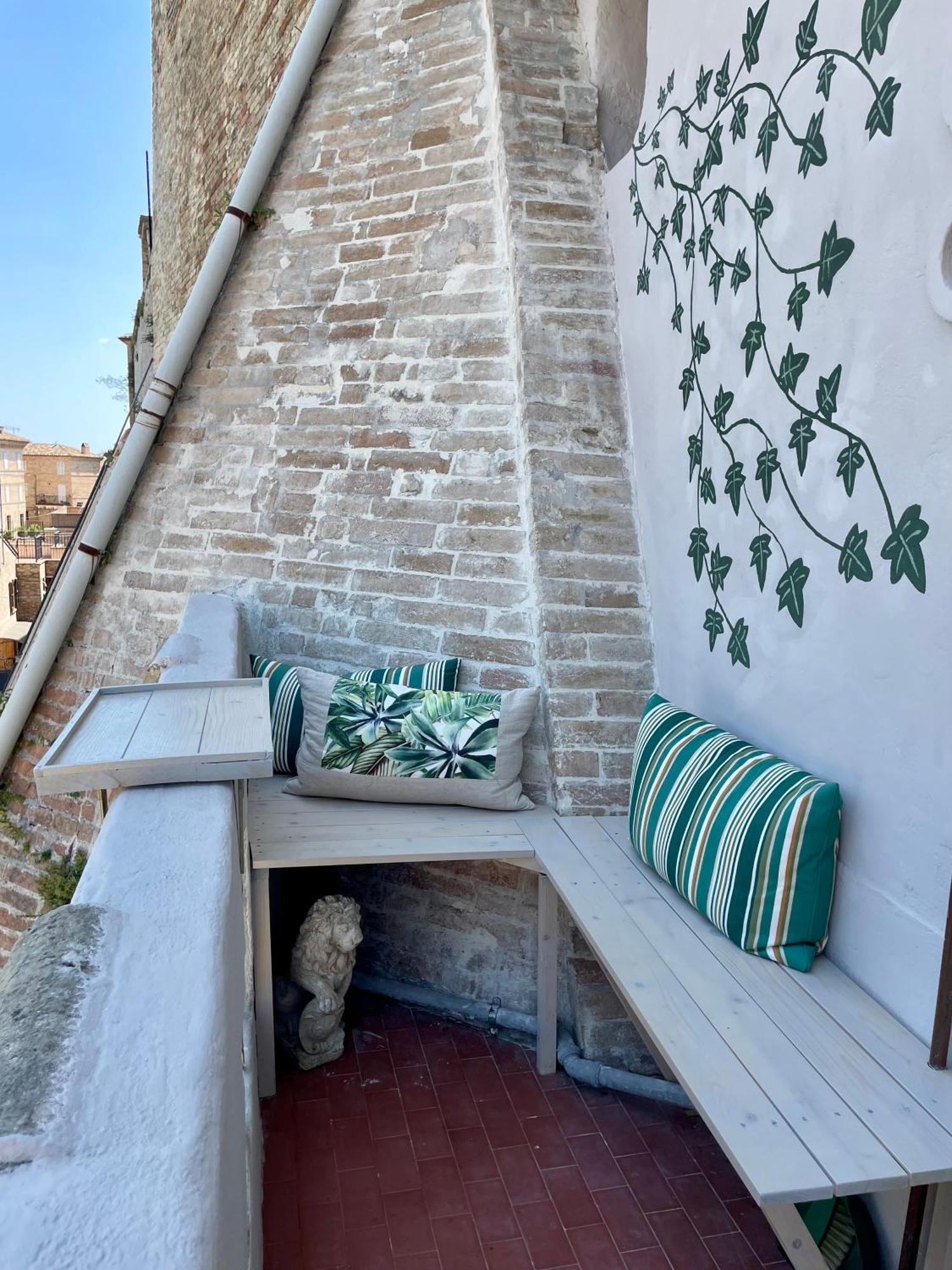 Ballerina Bianca Bed & Breakfast Grottazzolina Exterior photo